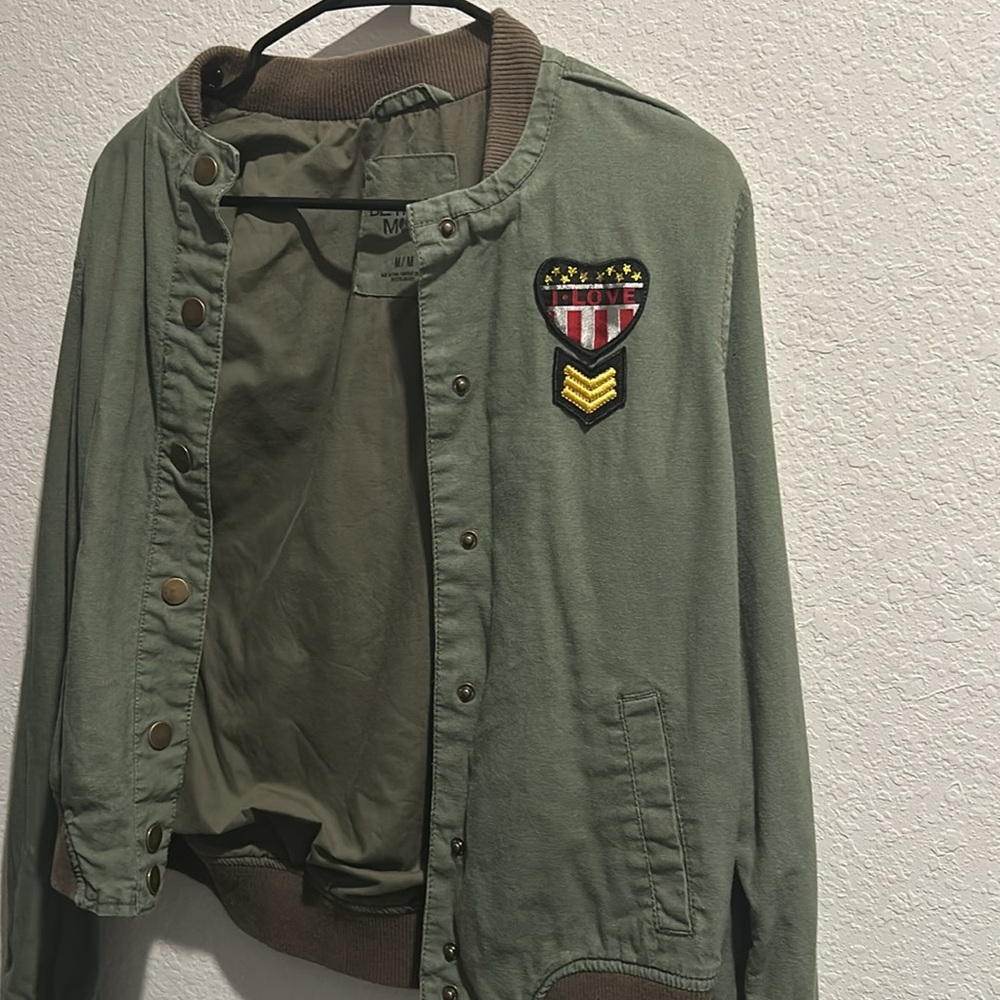 Jacket - Picture 2 of 3